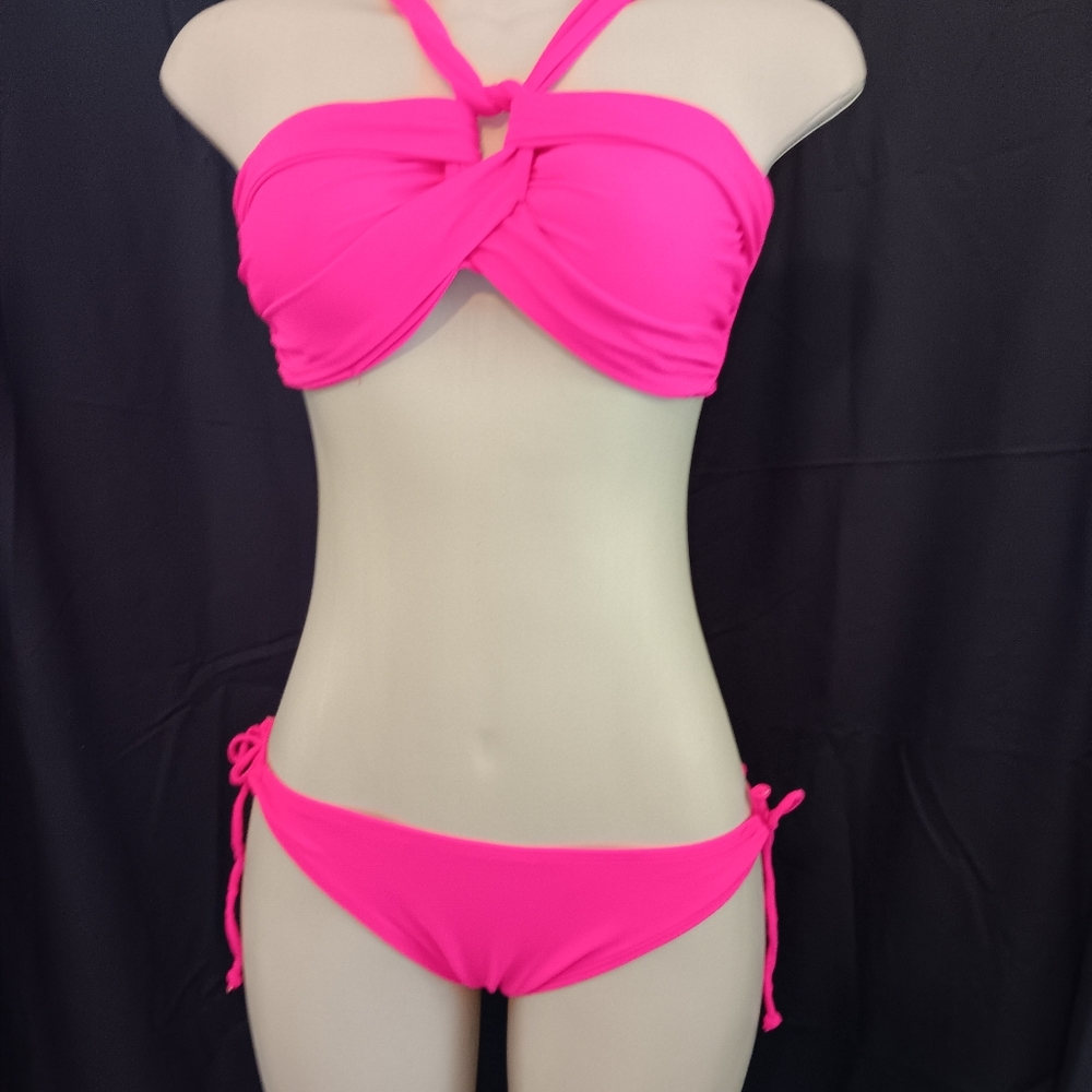 Pink Bikini XL top/Medium Bottom plus sarong!